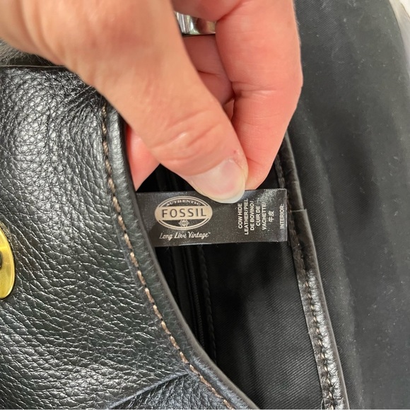 FOSSIL Carson Turnlock Flap Crossbody Black Pebbled Leather Style SHB1044 - Picture 8 of 16